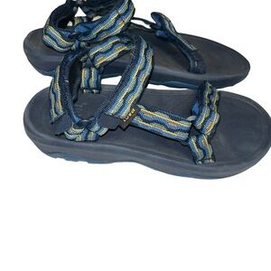 Teva Youth Hurricane navy blue sandals water shoes outdoor fun size youth 3 boys